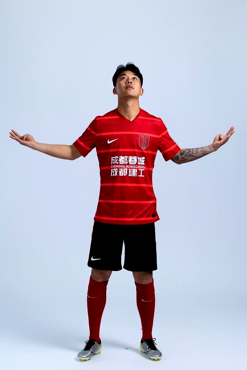 广州恒大首发名单曝光，球迷期待的简单介绍