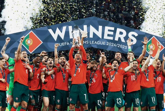 葡萄牙足球：波尔图队联赛保持不败