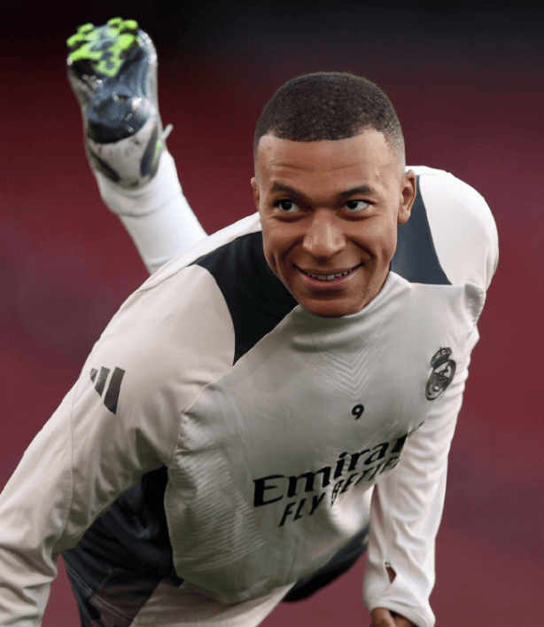 开云平台-球员个人表现抢眼，为球队夺得胜利贡献力量的简单介绍