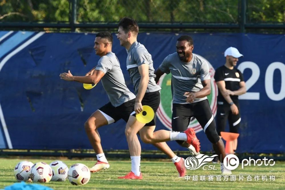 开云体育下载-北京国安迎战河北华夏幸福，全力以赴争取胜利的简单介绍