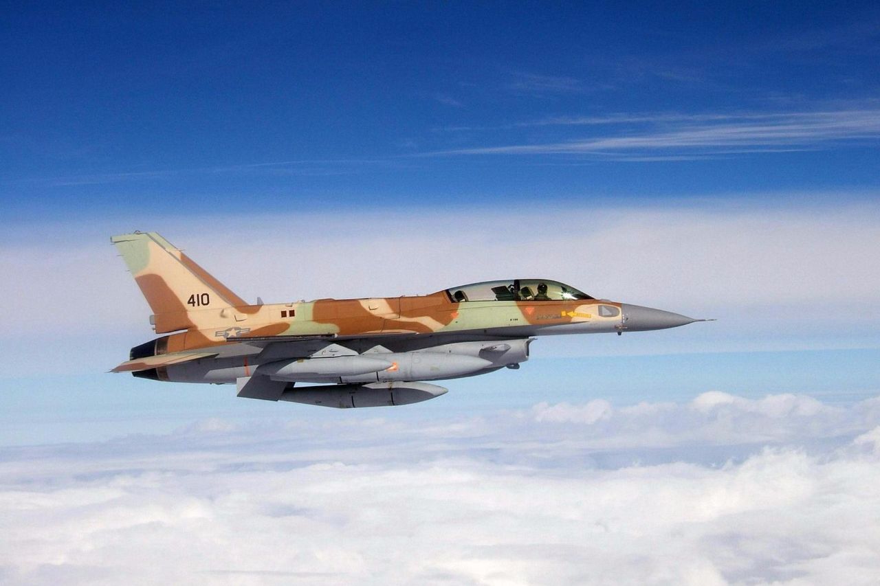 尼姆俱乐部签下美国前锋，增强攻击火力的简单介绍