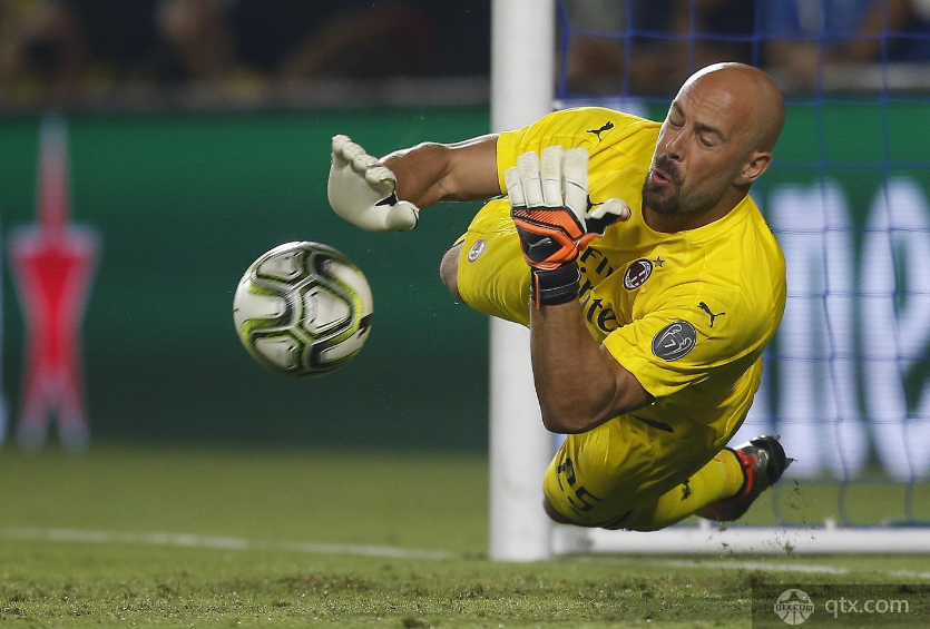 雷纳遭遇老东家:红军门神再次对阵拜仁的简单介绍 雷纳遭遇老东家:红军门神再次对阵拜仁的简单介绍