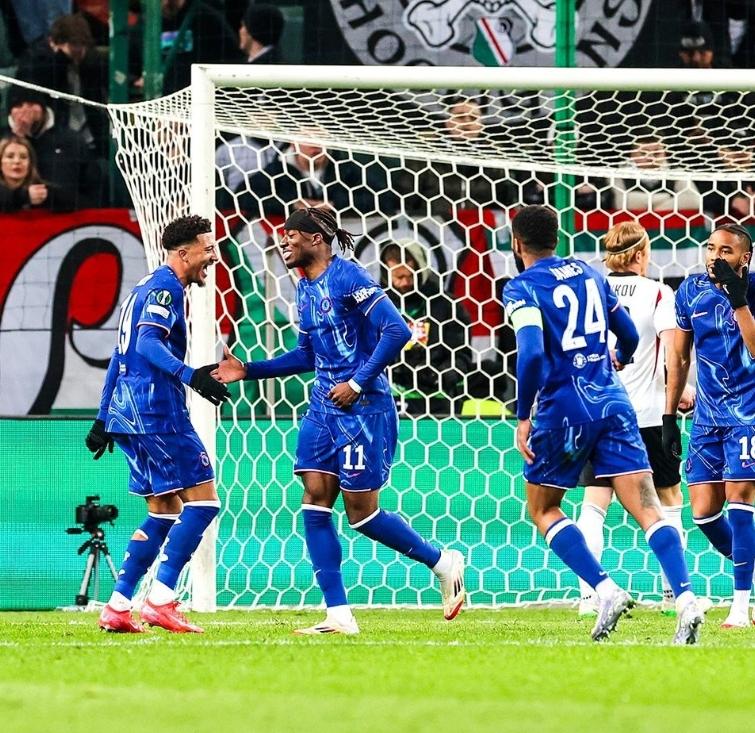 切尔西主场力克热刺，豪取连胜的简单介绍