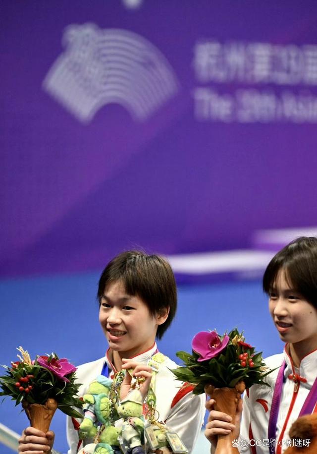 竞技场上绽放的笑容，传递正能量给世界