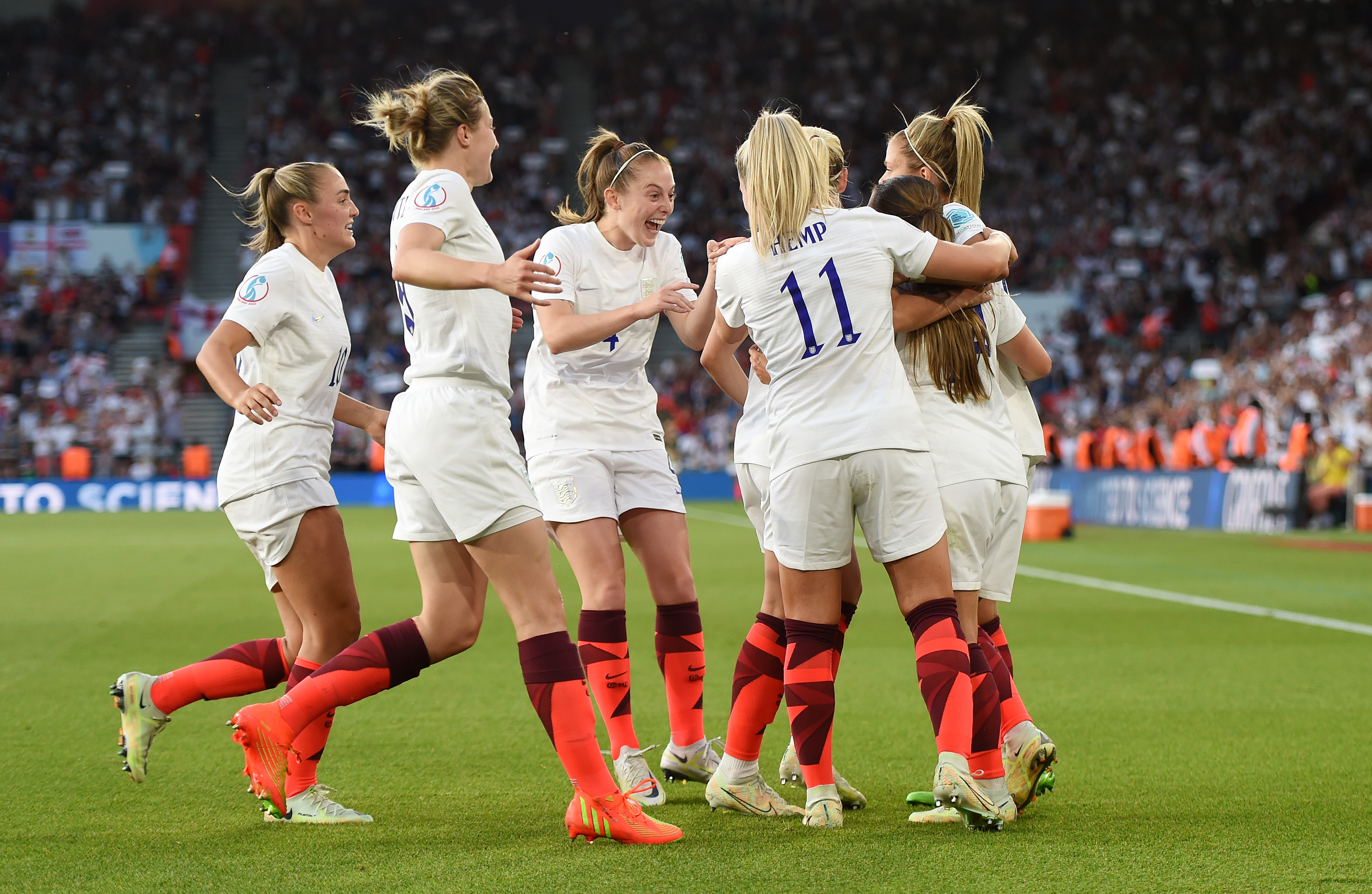 法国女足遭遇困境，面临险境欧洲杯生死战的简单介绍