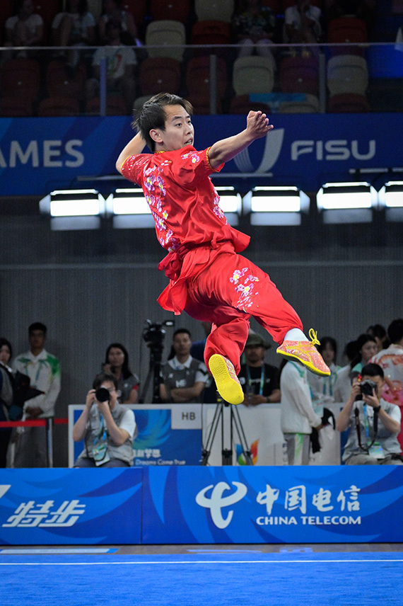 开云官网-斯德哥尔摩男将勇夺金牌，英雄赞誉不绝于耳的简单介绍