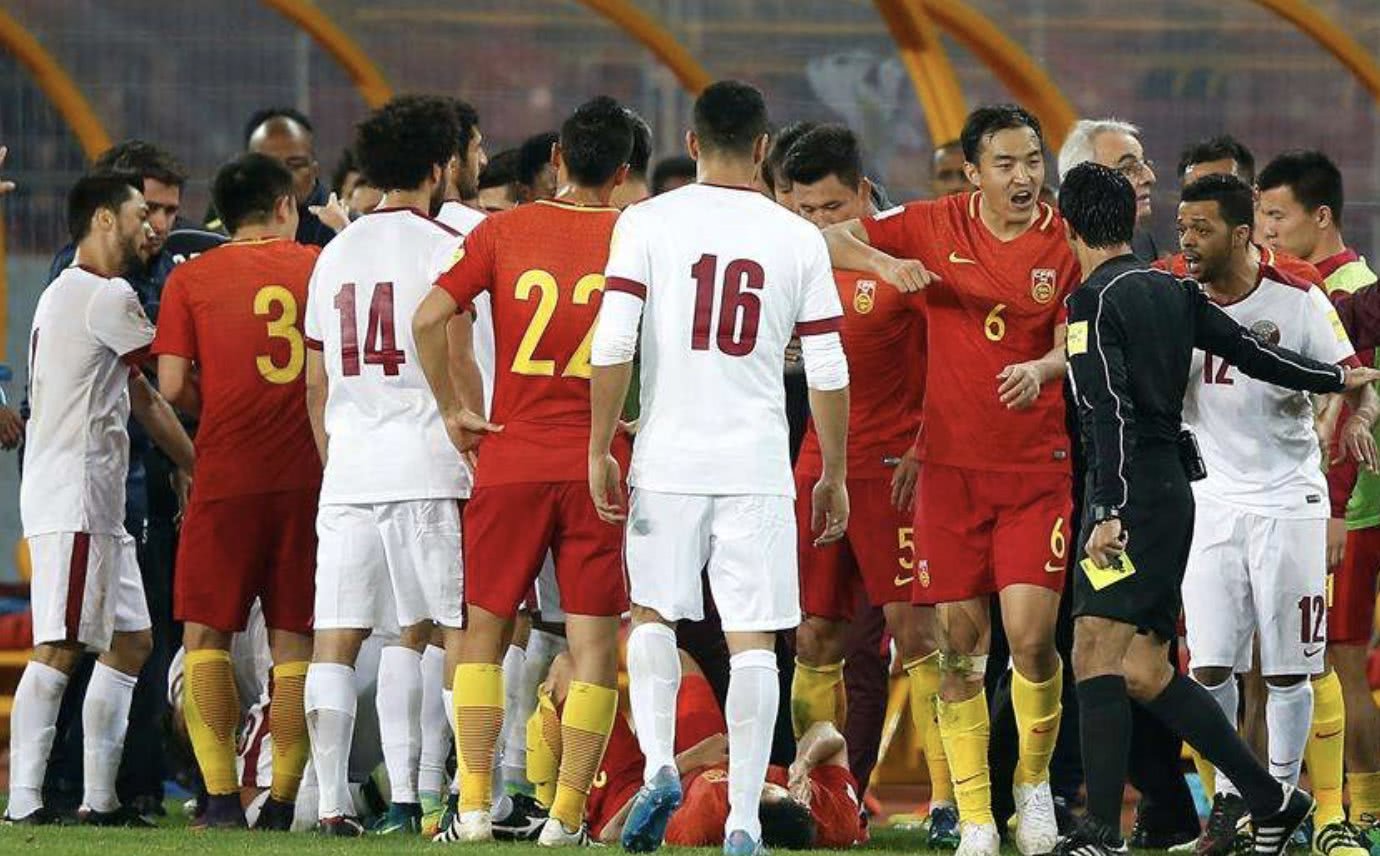 亚洲杯战：豪门之战续写传奇篇章的简单介绍