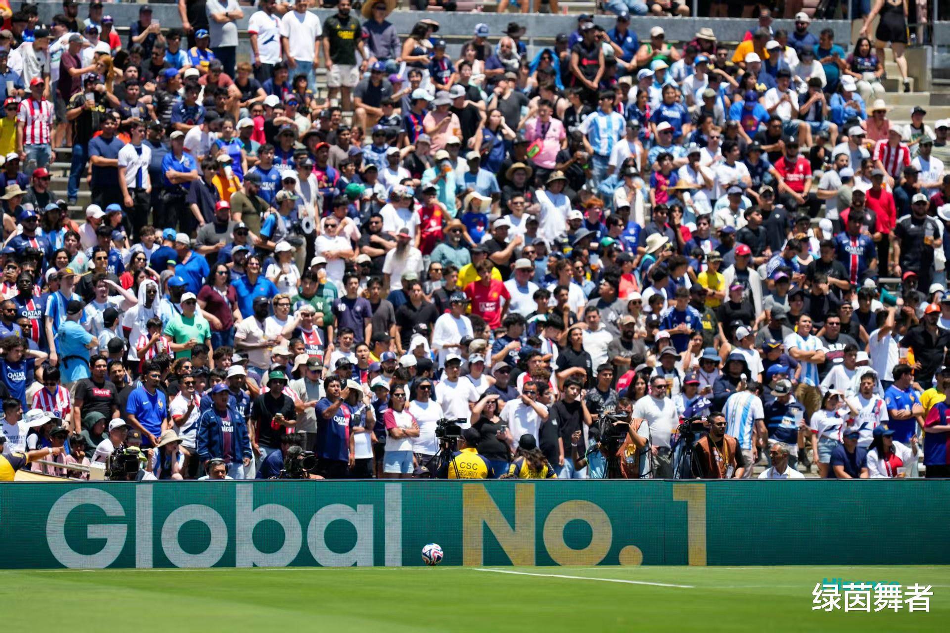 巴黎豪门大比分取胜，实力雄厚的简单介绍