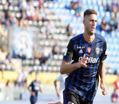 意大利队在欧预赛比赛中大获全胜 意大利队在欧预赛比赛中大获全胜