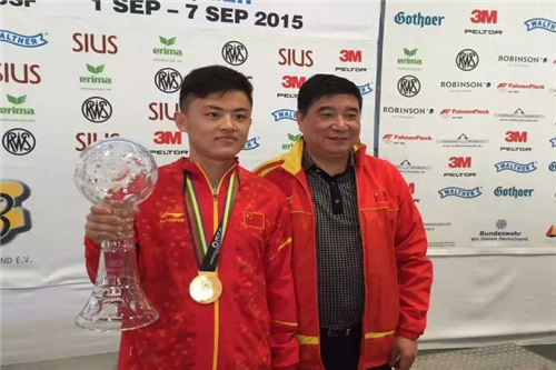 包含捷克射击健将实力抢眼,冲击领奖台的词条 包含捷克射击健将实力抢眼,冲击领奖台的词条