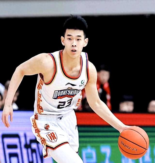 安徽男篮主帅谈球队伤病情况，仍坚信新赛季表现可期