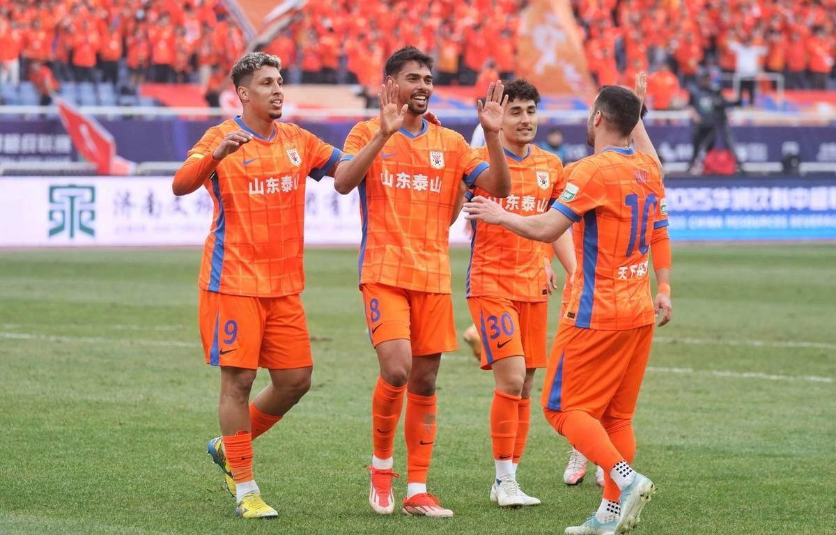 一场胜仗背后的付出：中超球队实力提升不容忽视