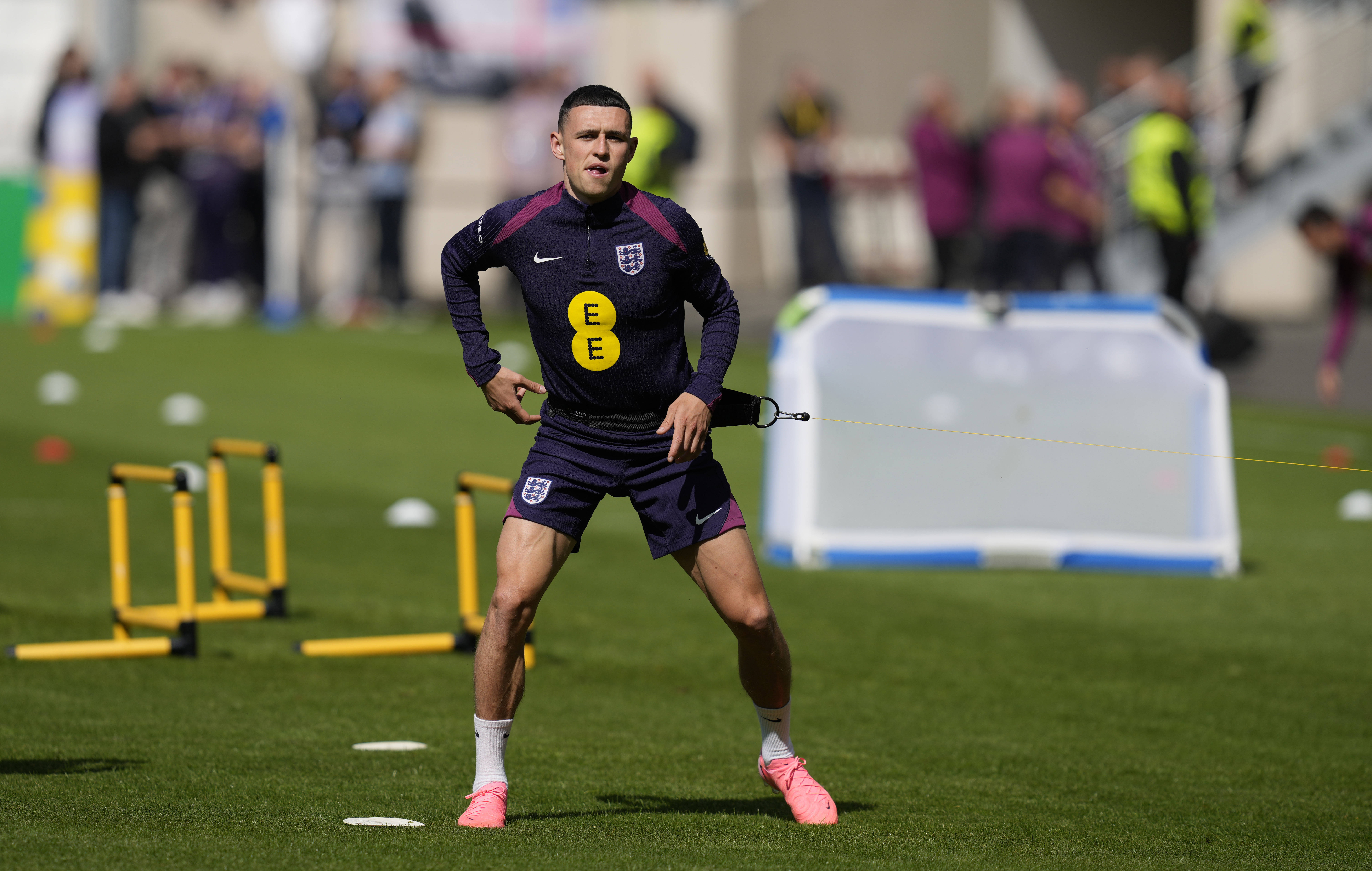 英格兰首发阵容曝光,实力强劲挑战对手 英格兰首发阵容曝光,实力强劲挑战对手