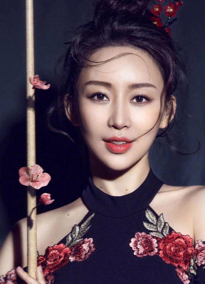 开云下载-澳洲运动员身姿优美，实力强劲！