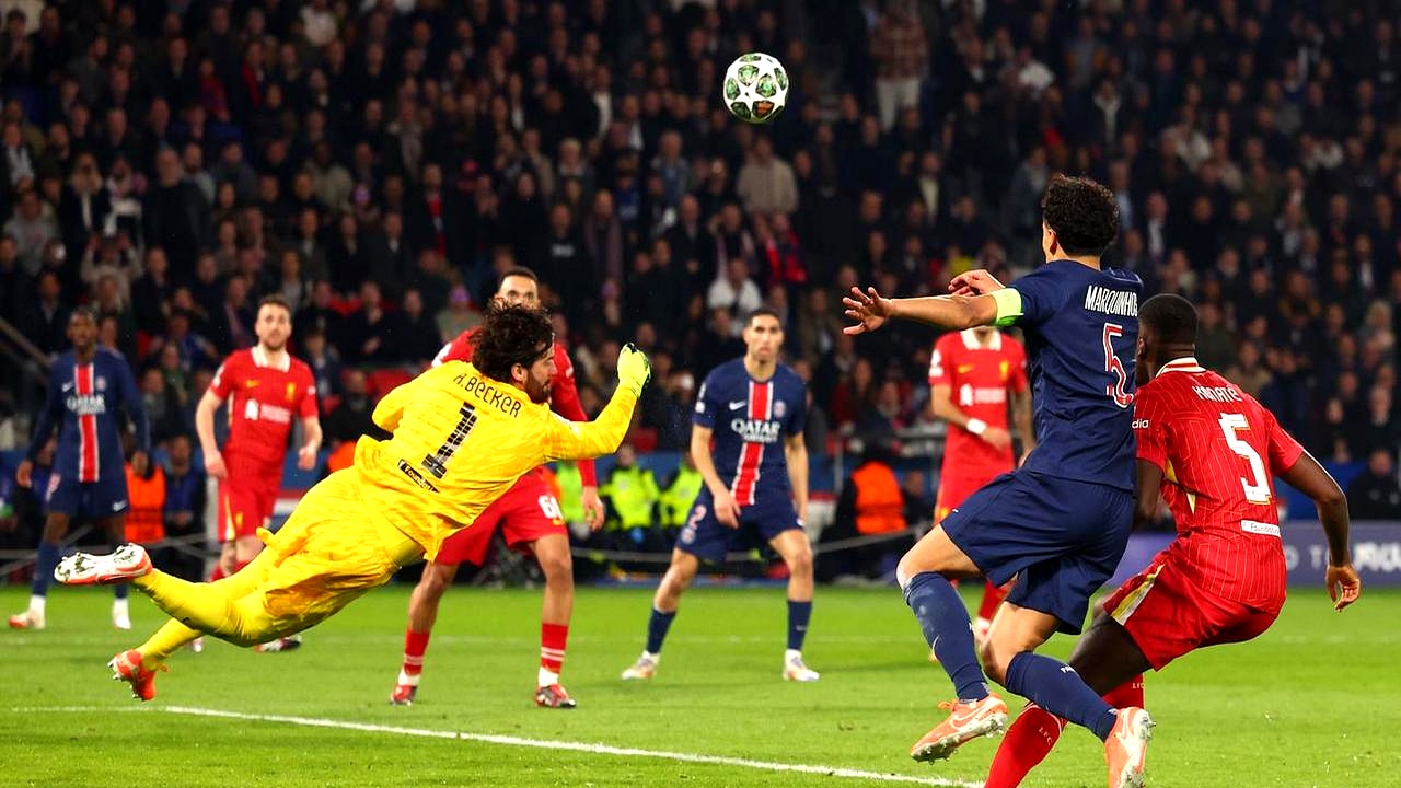 利物浦客场击败对手,豪取三分 利物浦客场击败对手,豪取三分