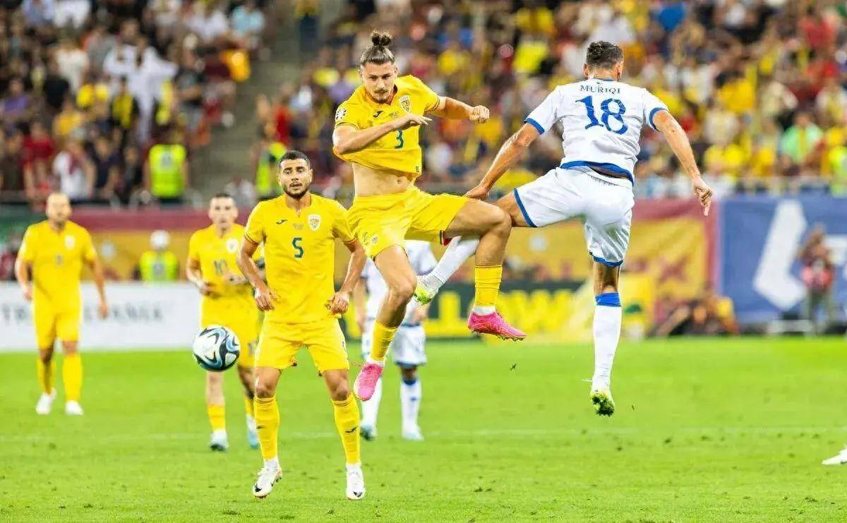 荷兰大胜奥地利，欧洲杯强赛实力抢眼