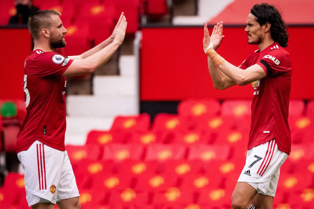 关于卡瓦尼双响，波尔多惨遭击败的信息