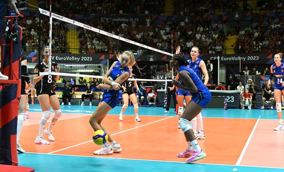 意大利在湖上之城击败希腊，实现两连胜