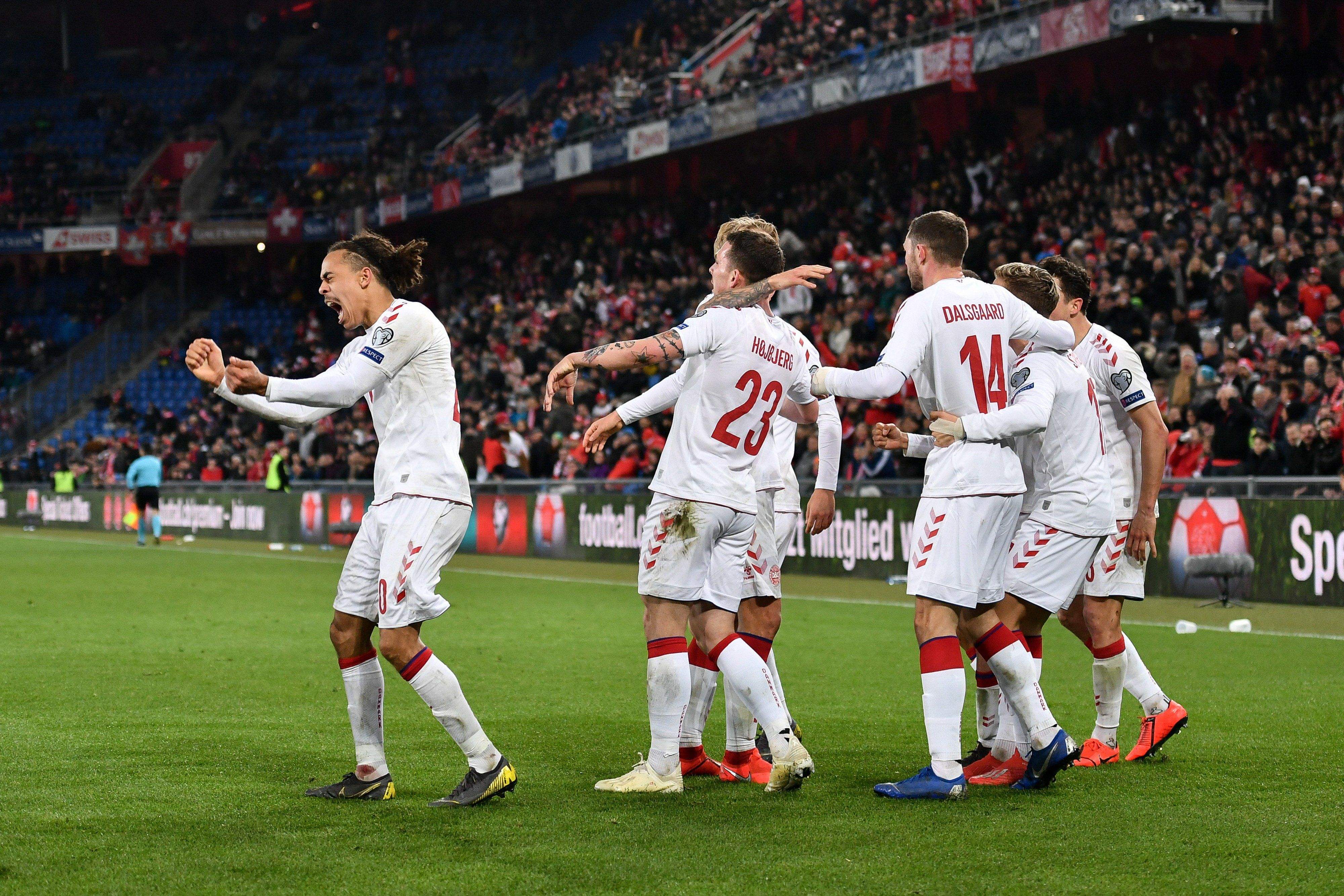 法国客场胜冰岛!欧预赛关键之战 法国客场胜冰岛!欧预赛关键之战