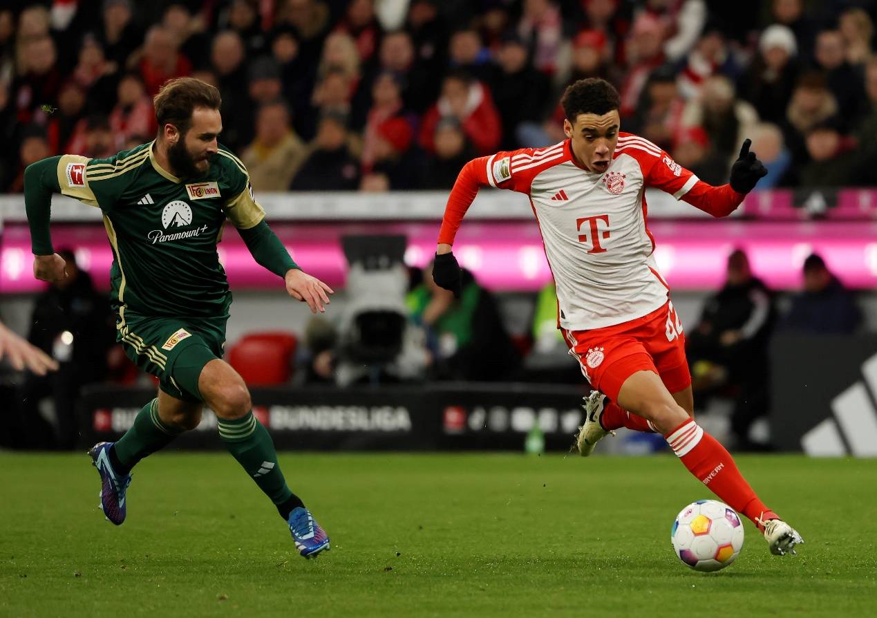 本菲卡欧冠赛程紧凑，球员体能成关键