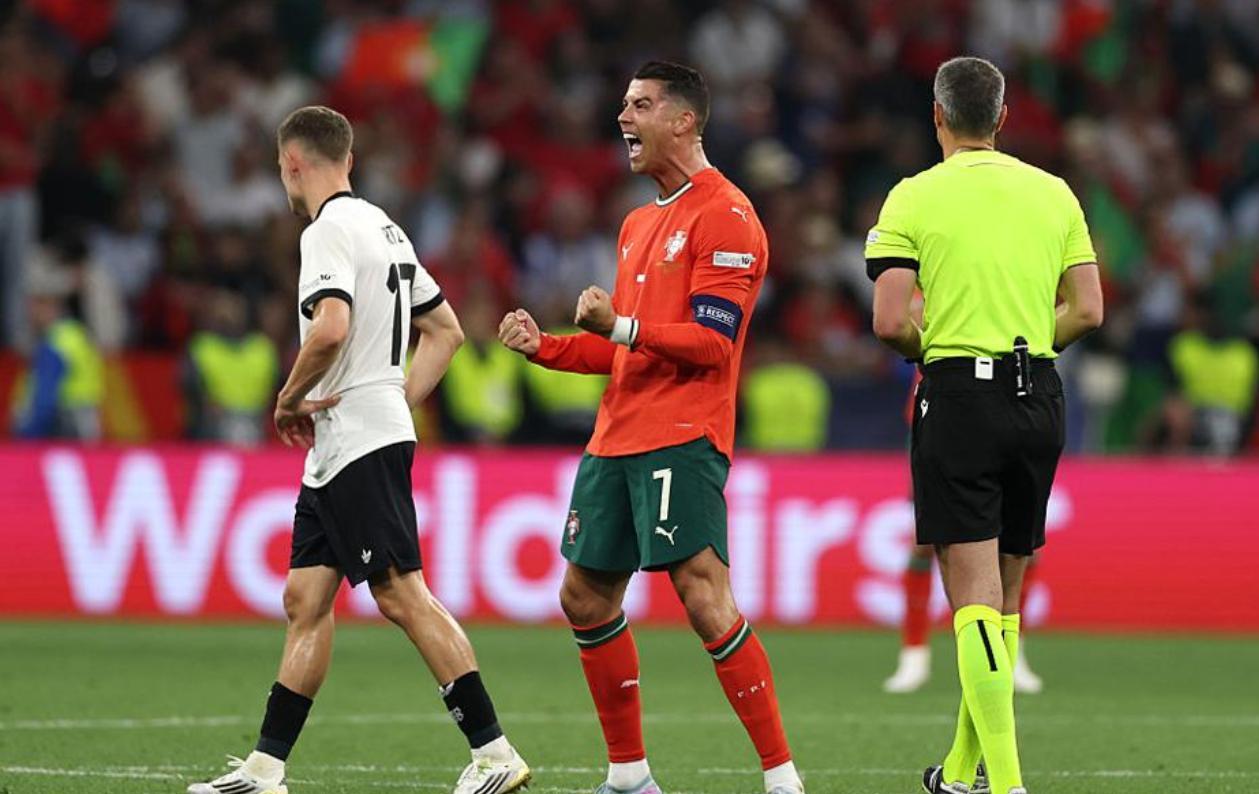 葡萄牙迎战爱沙尼亚，卡瓦哈尔突破传中助攻攻破球门！