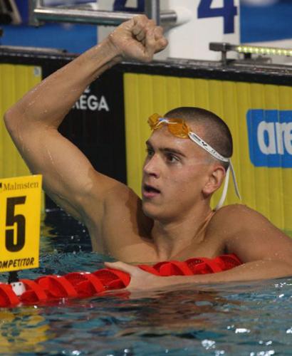 匈牙利选手夺得游泳比赛金牌 匈牙利选手夺得游泳比赛金牌