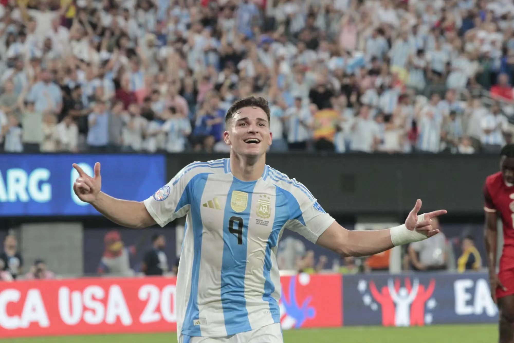 哥伦比亚足球超级联赛冠军争夺激烈 哥伦比亚足球超级联赛冠军争夺激烈