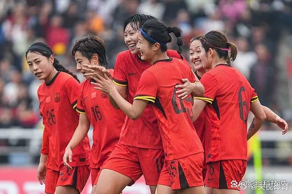 中国女足队取得胜利，赢得晋级资格
