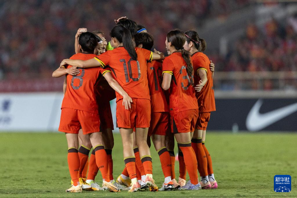 开云官网-包含国际女足锦标赛事女将创造辉煌战绩的词条